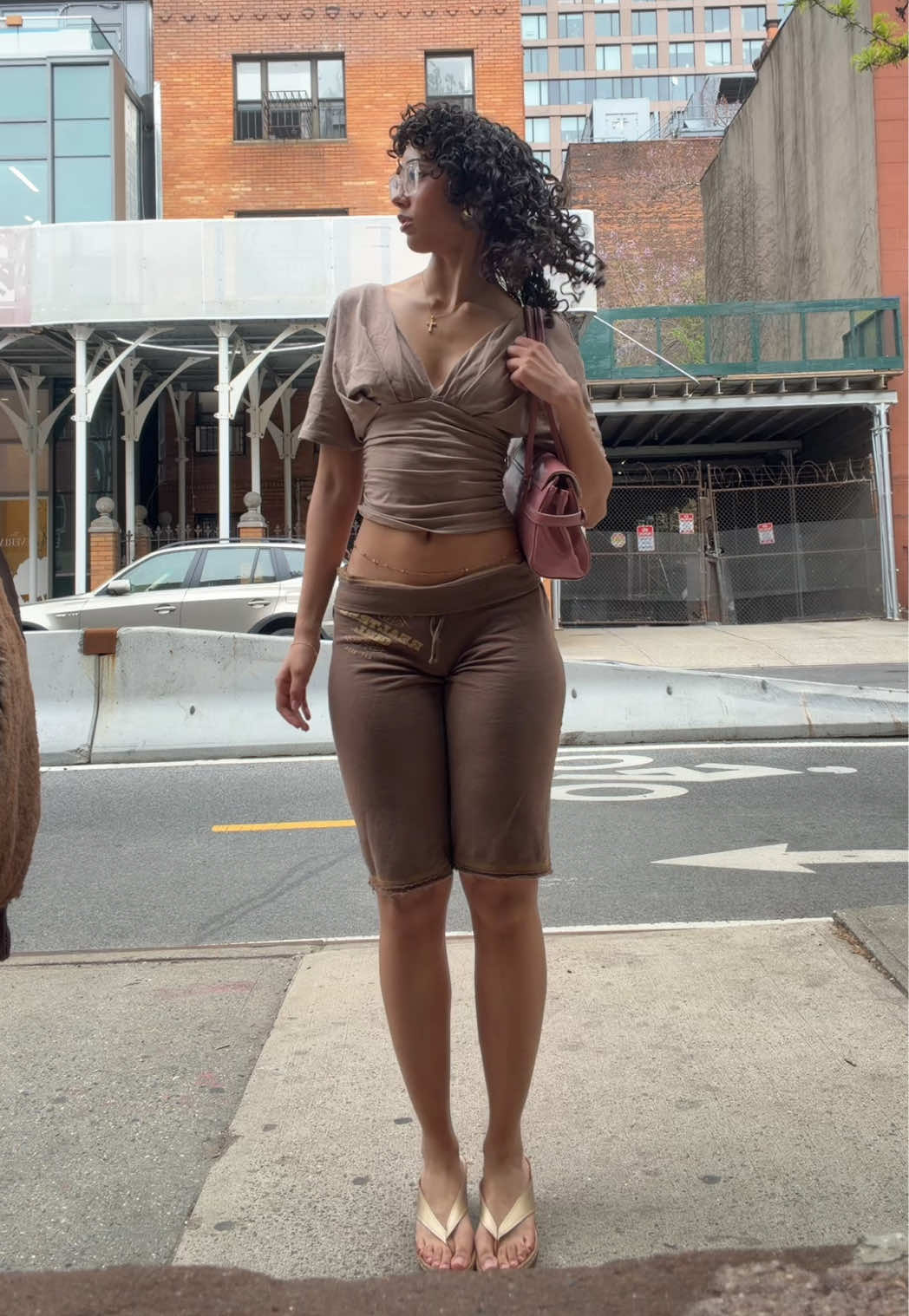 @Lala