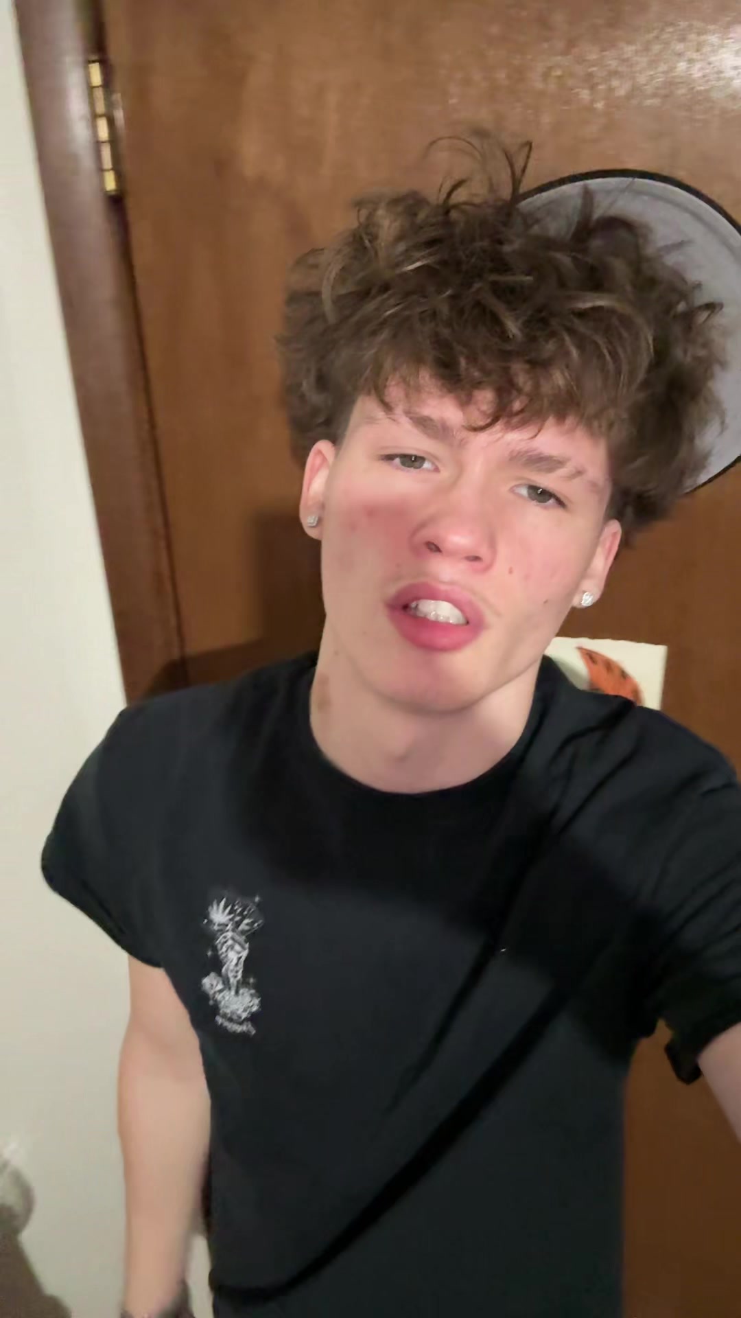 @whiteboyjddd