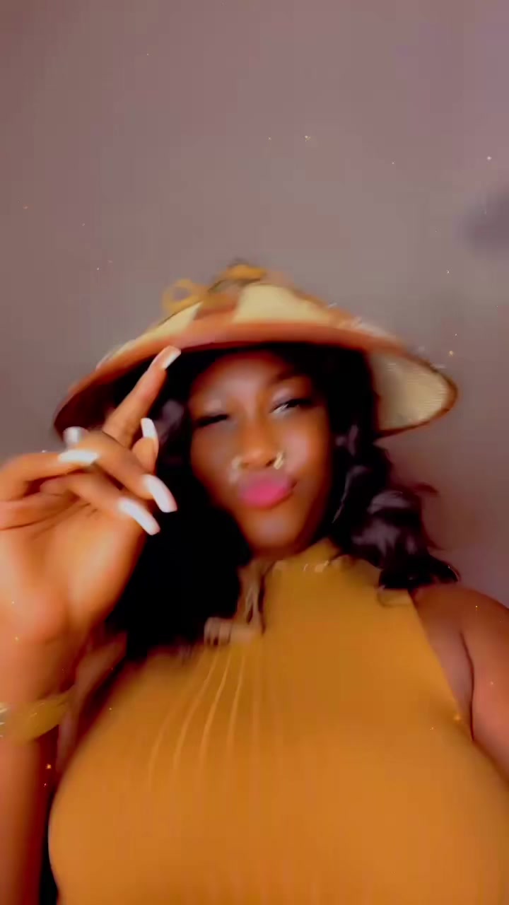 @Maina❤️friperie🫶🏾🎉🥹🙏🏽