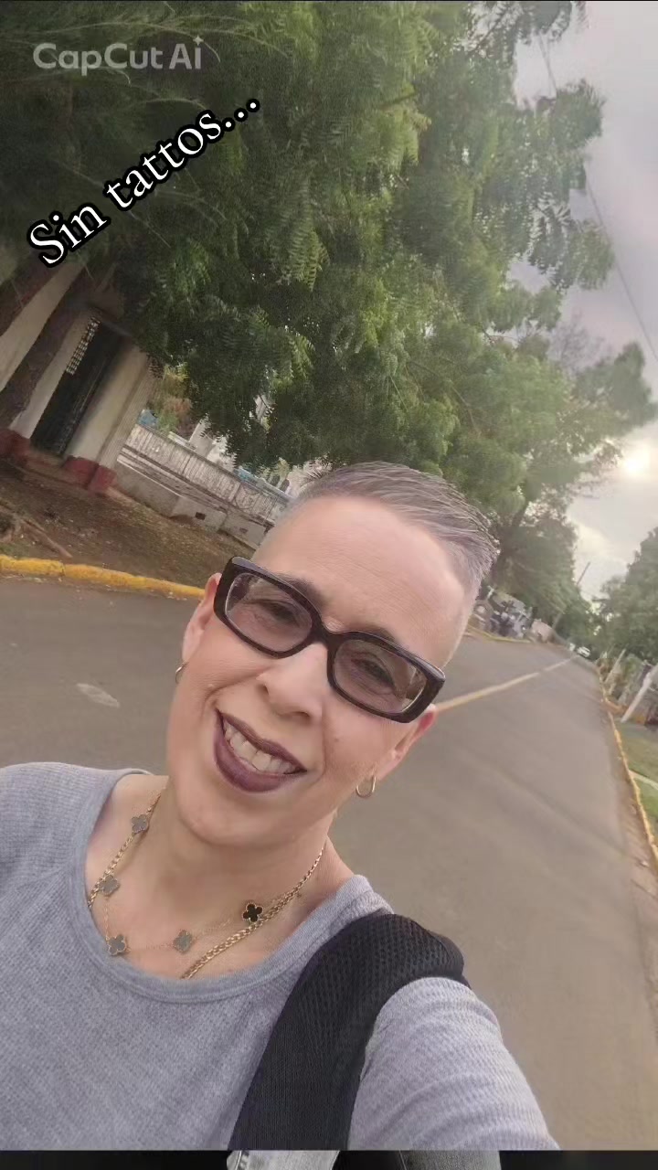 @Do&ntilde;a Yamy La del Bailongo.