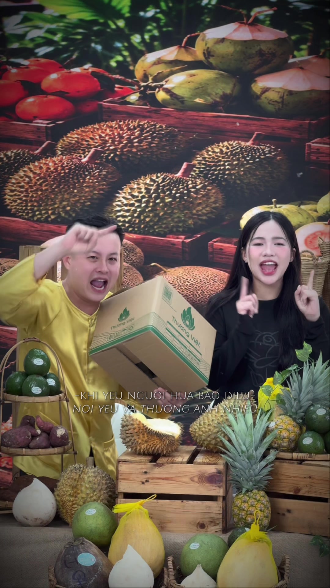 @PHAN HO&Agrave;NG MỸ
