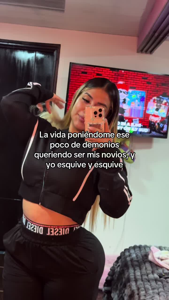 @🐼