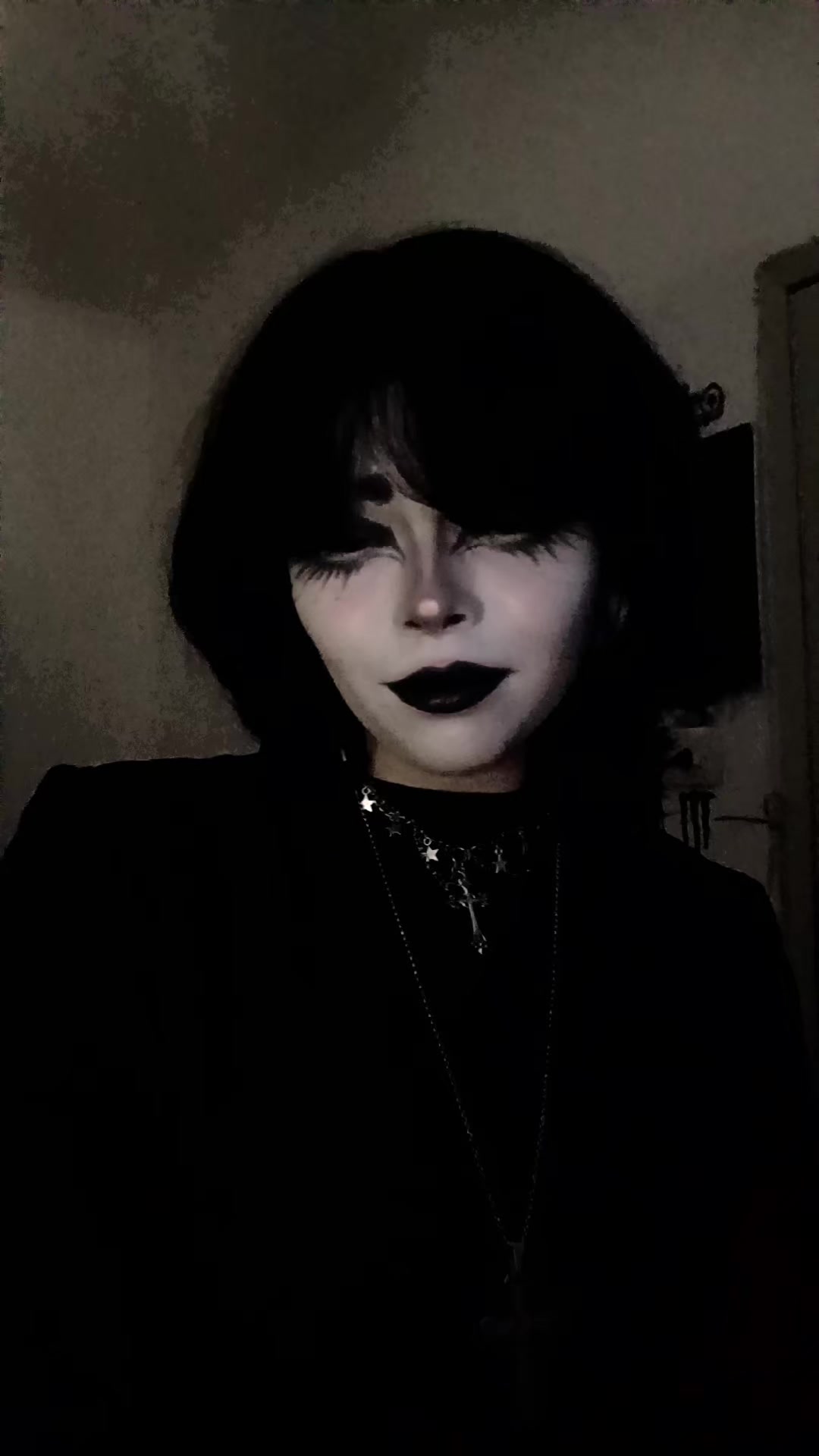 @𝗱𝘆.