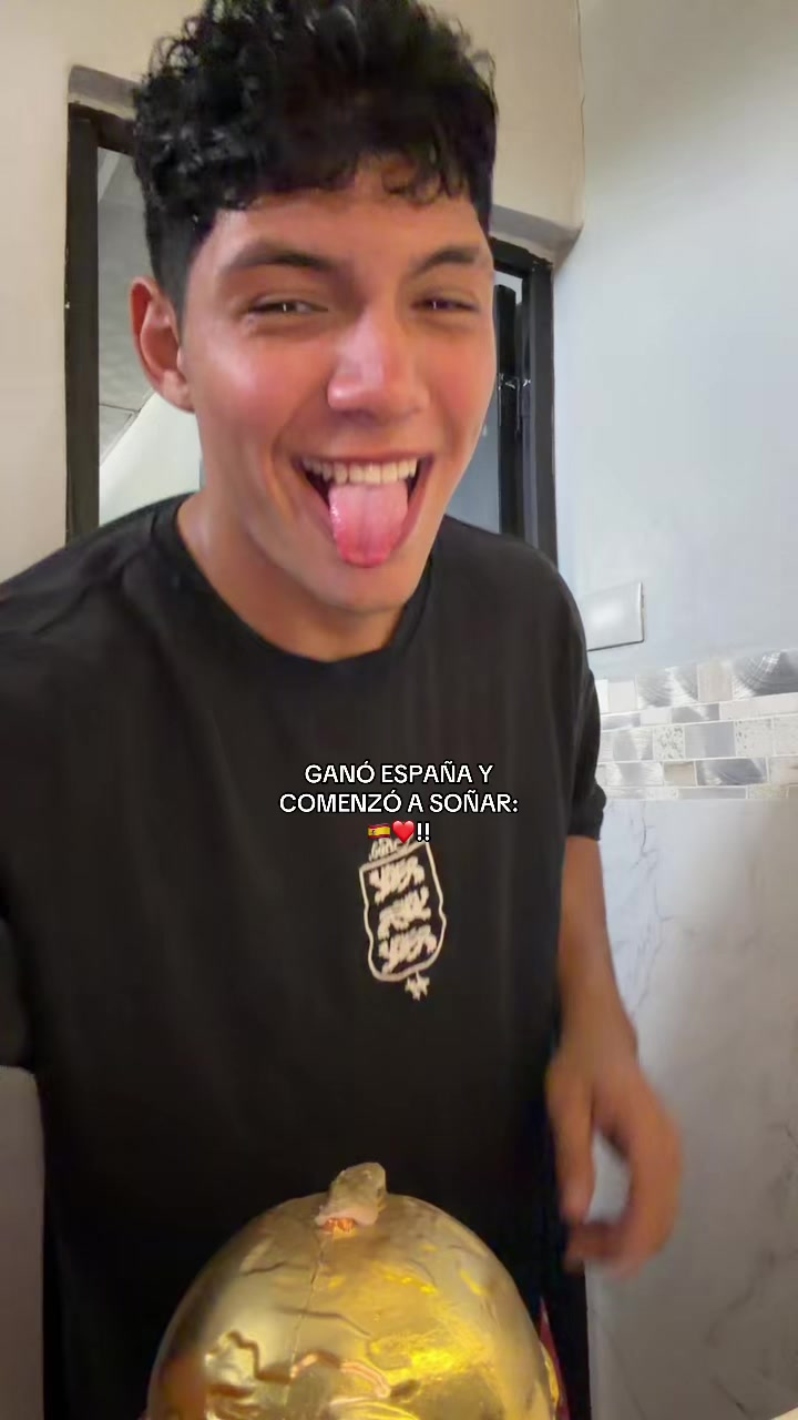 @Kvnxho