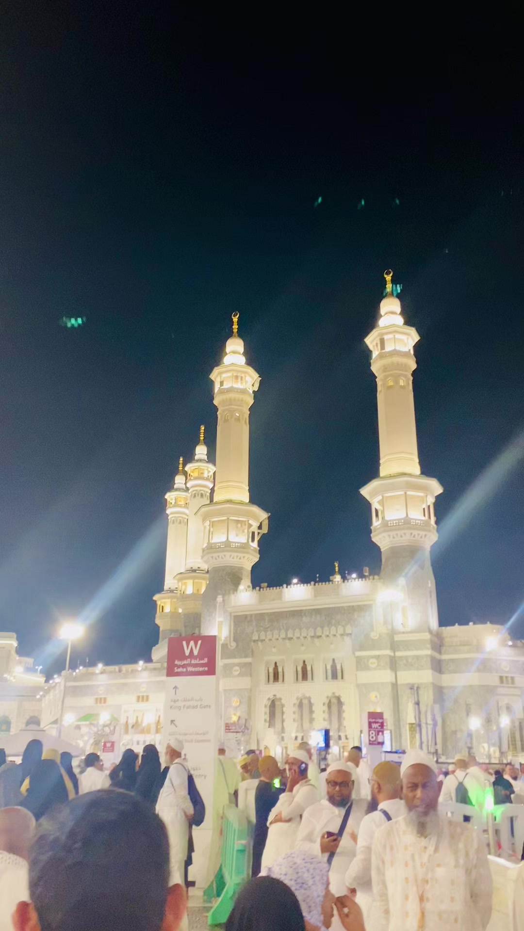 @Shabi Khan🍁🇸🇦