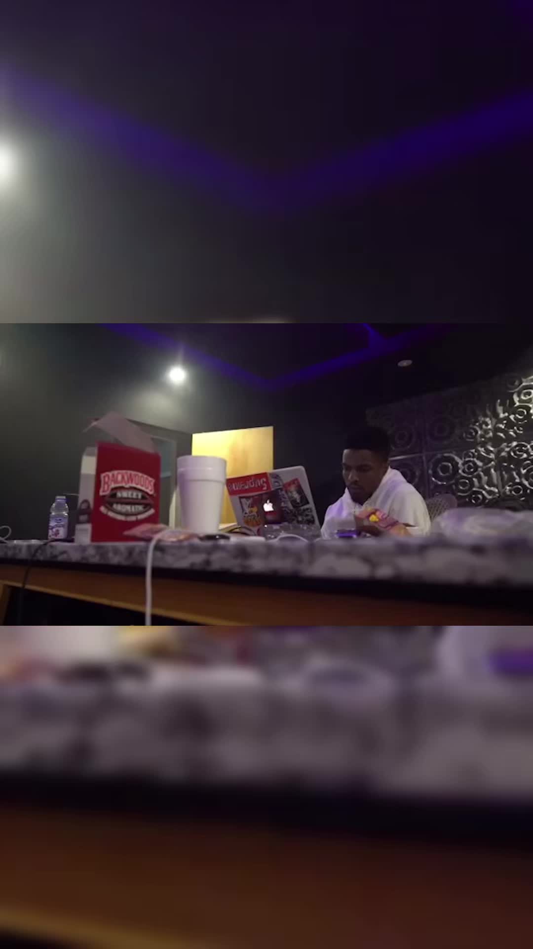 @blxnde