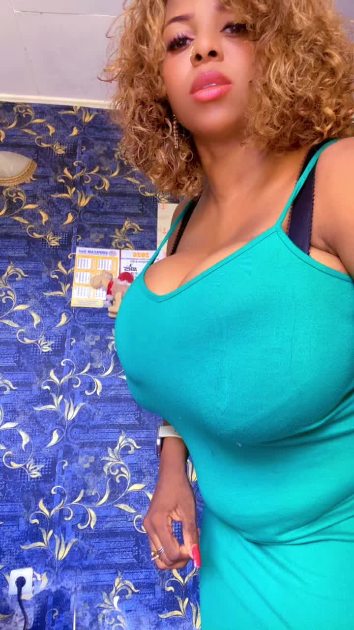 @Mackrisna