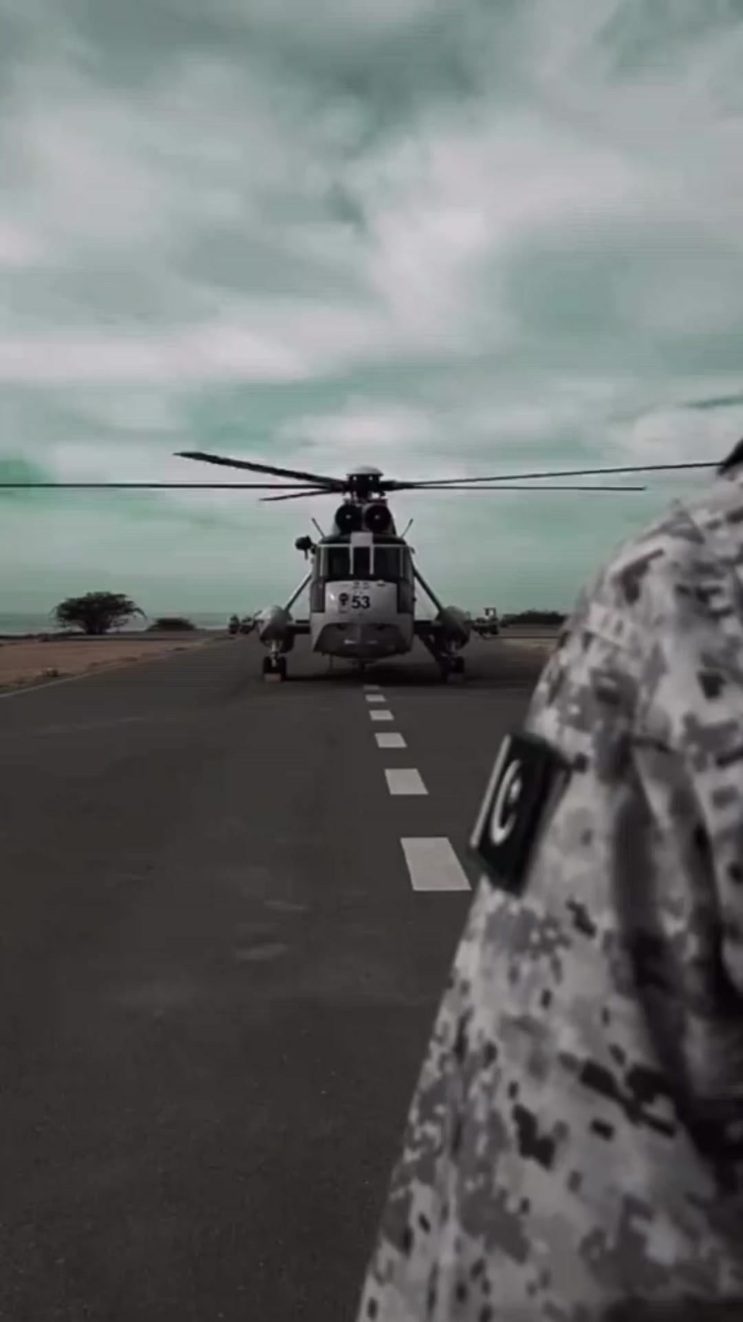 @Navy officer โ๐ต๐ฐ