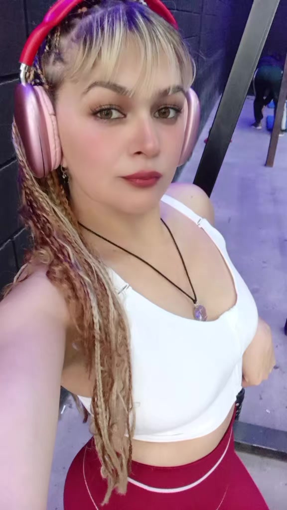 @La Leonita Mabel🙈