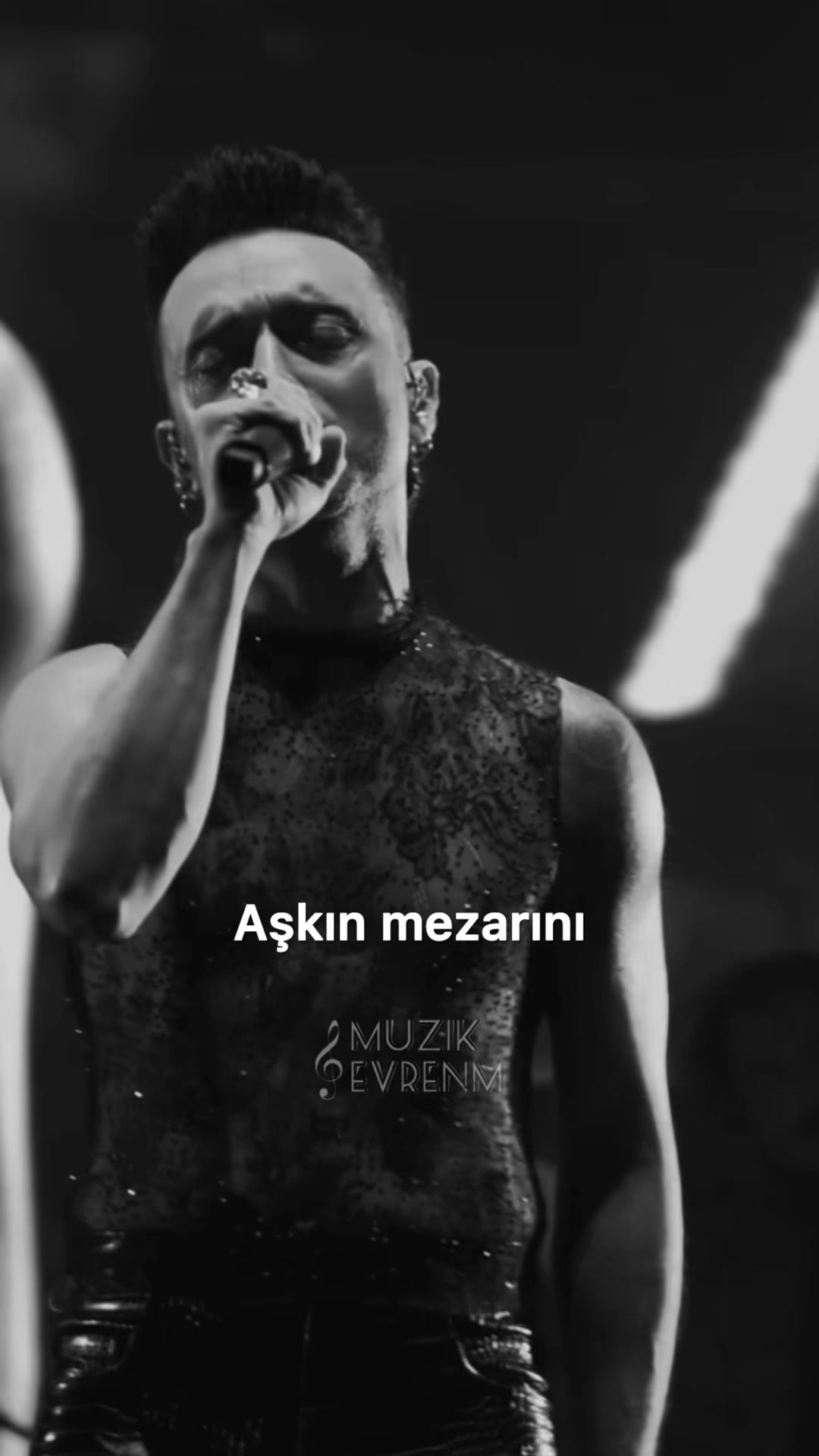 @M&uuml;zik Evrenim