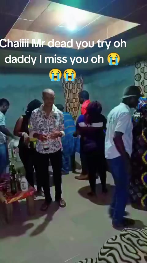 @CEO WIFE