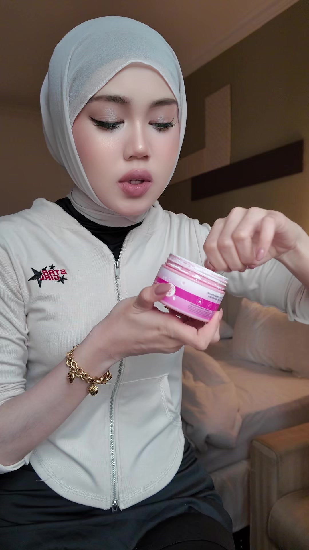 @zalyaa