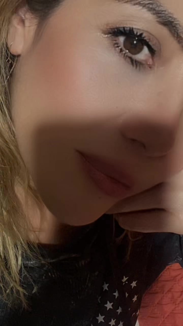 @ady857