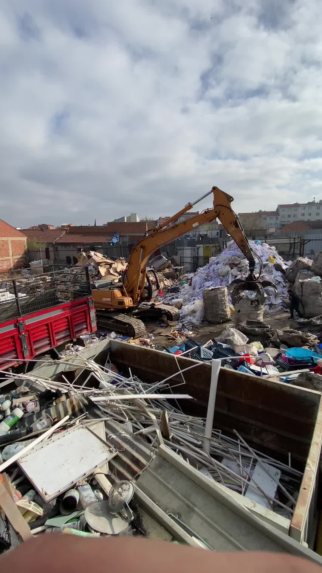 @efe &ouml;zcan