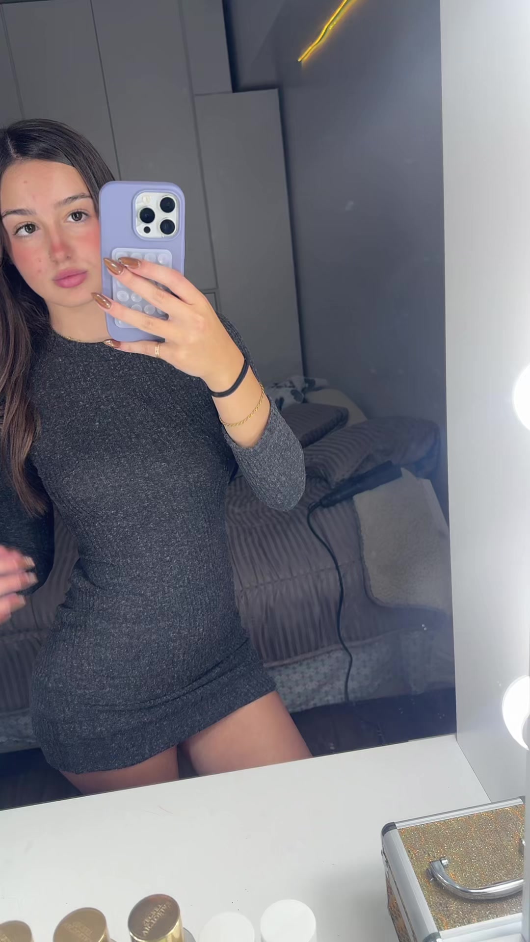 @Lolaa