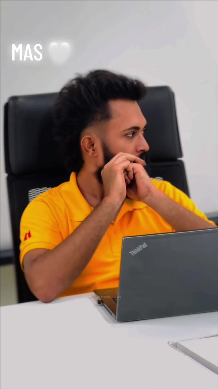 @කවි යා🙂