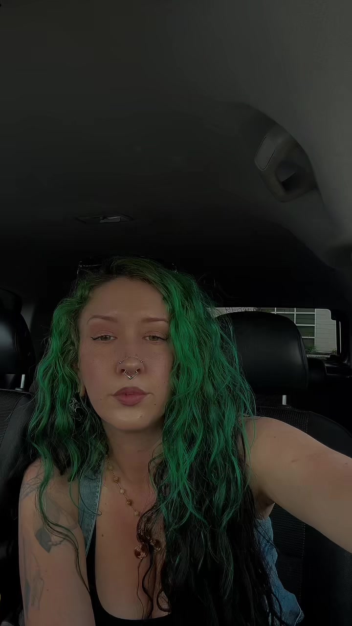 @theellevatedwitch