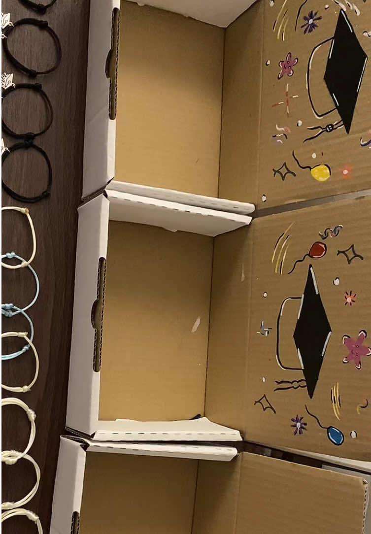@سِـين | أساور خيوط الطائف🧵💕.