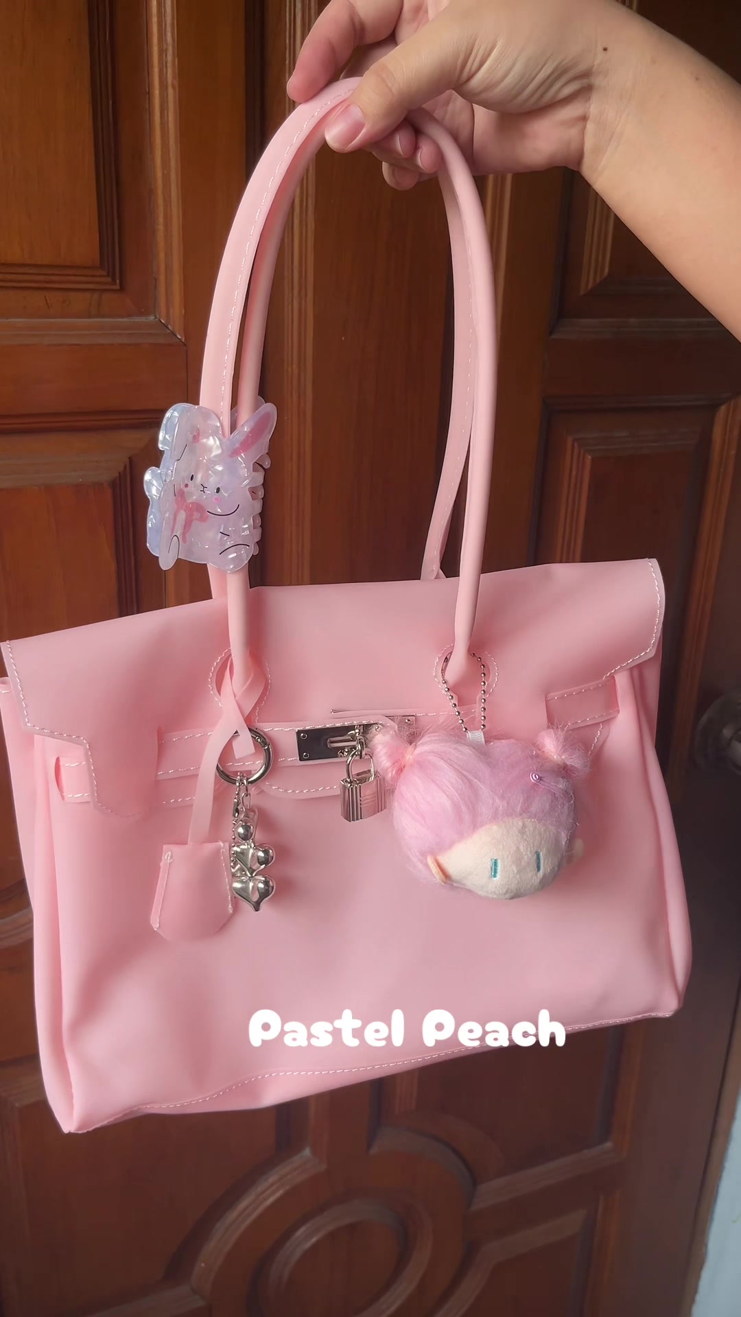 @Pastel Peach