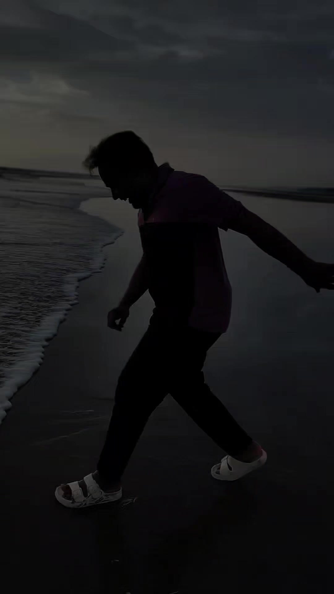 @🇧🇩 𝙍𝙖𝙝𝙪𝙡'🤍