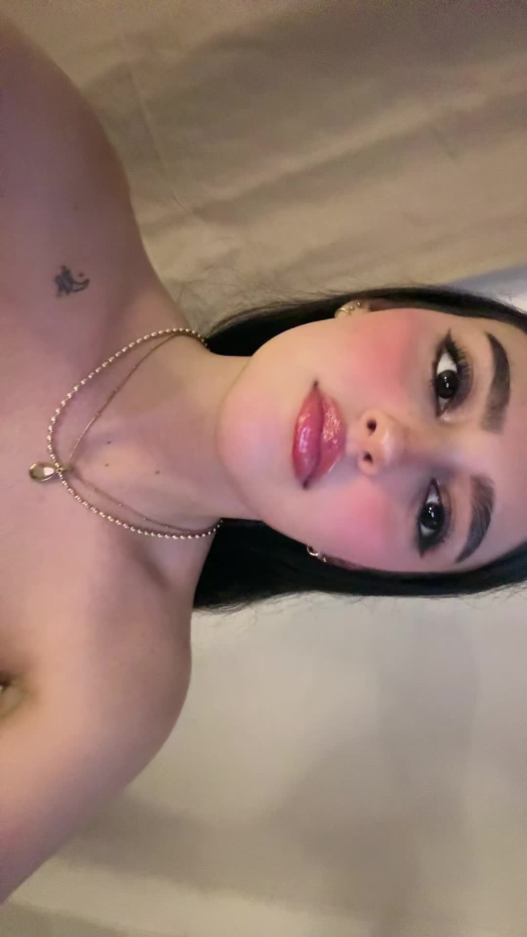 @nai 𖦹