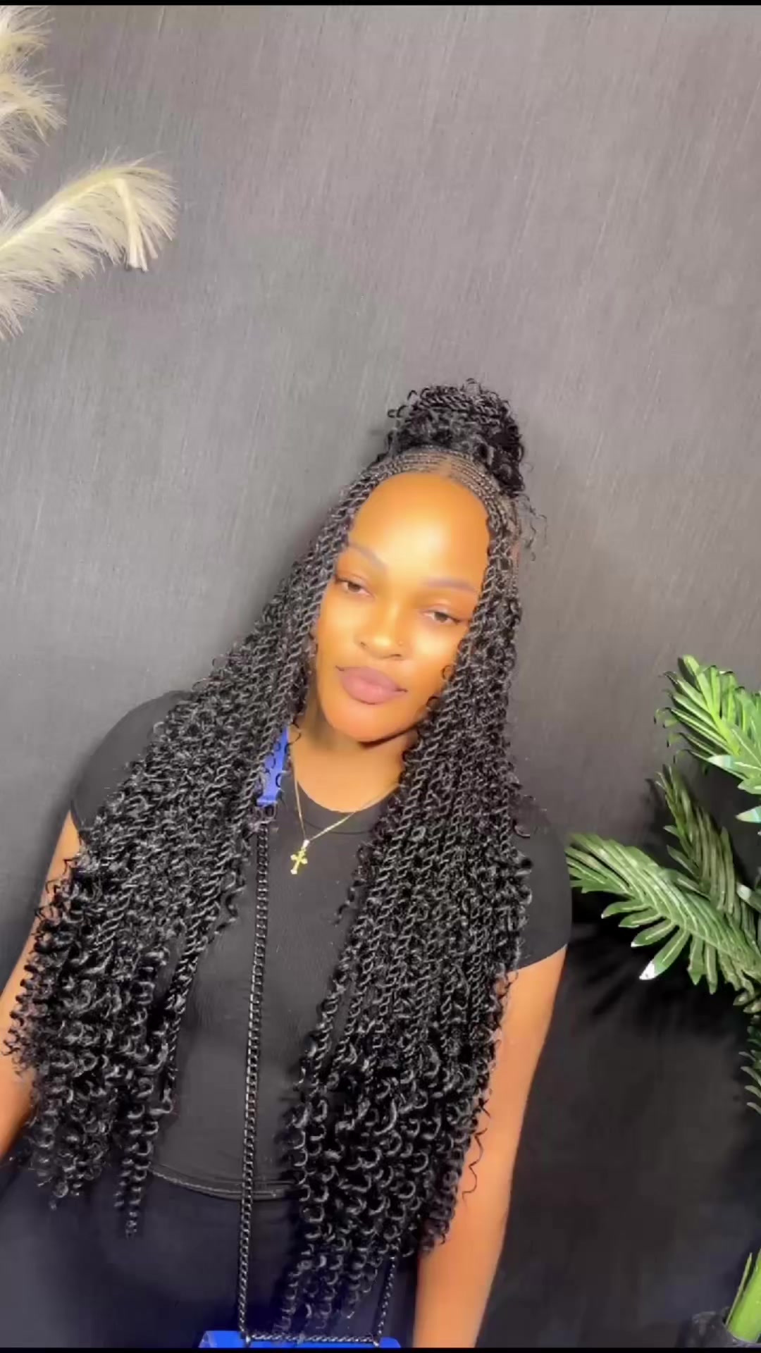 @hairbyamaka2