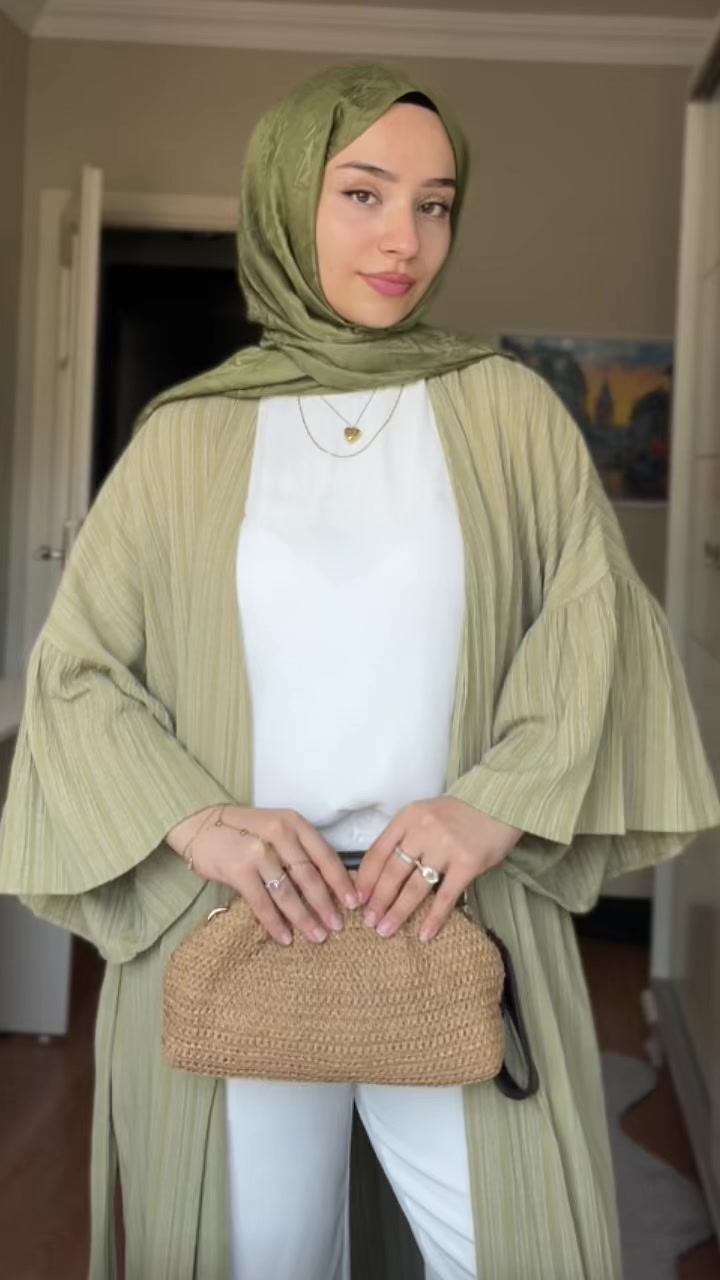 @mervedemirtasy