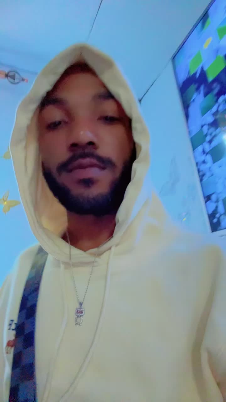 @1dollaGee