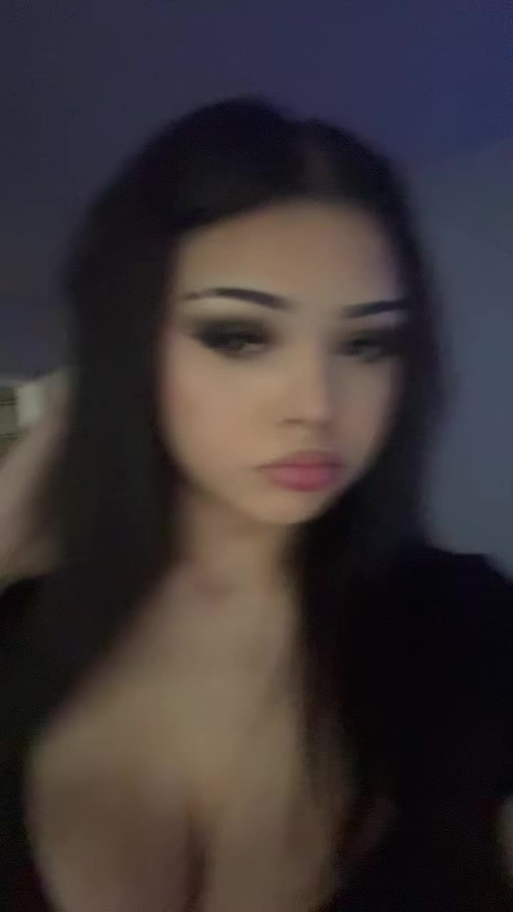 @Elisa