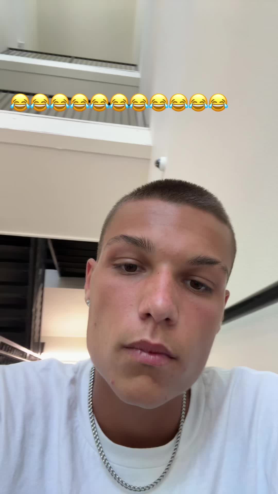 @j.jamess3