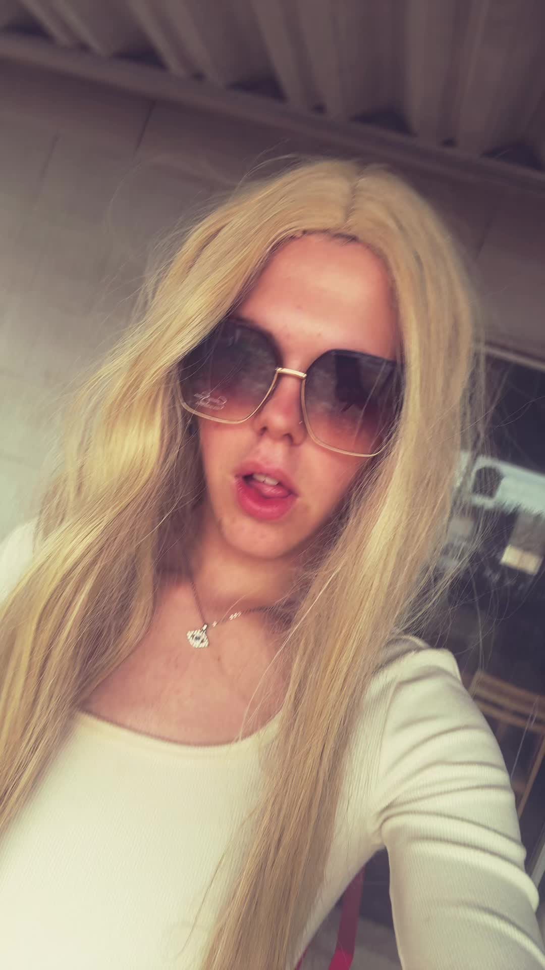 @cocoisjuslivn