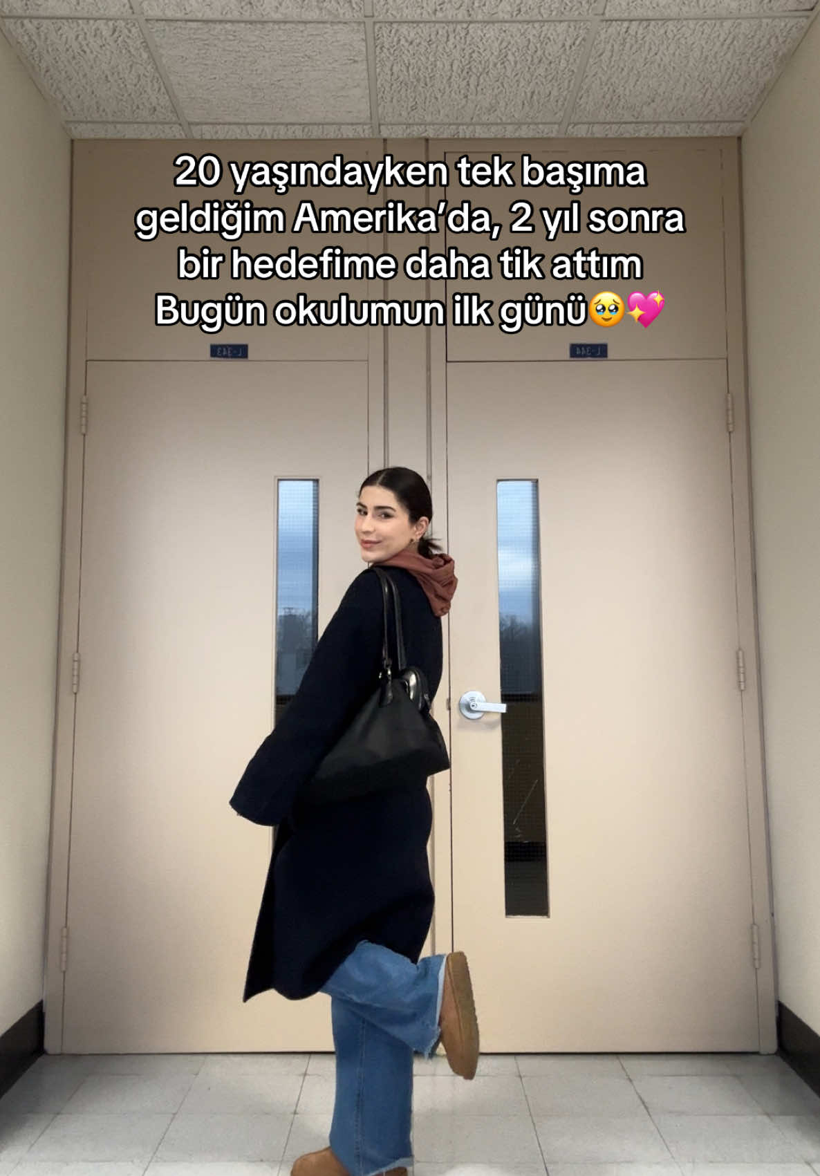 @Esra🧚🏻&zwj;♀️