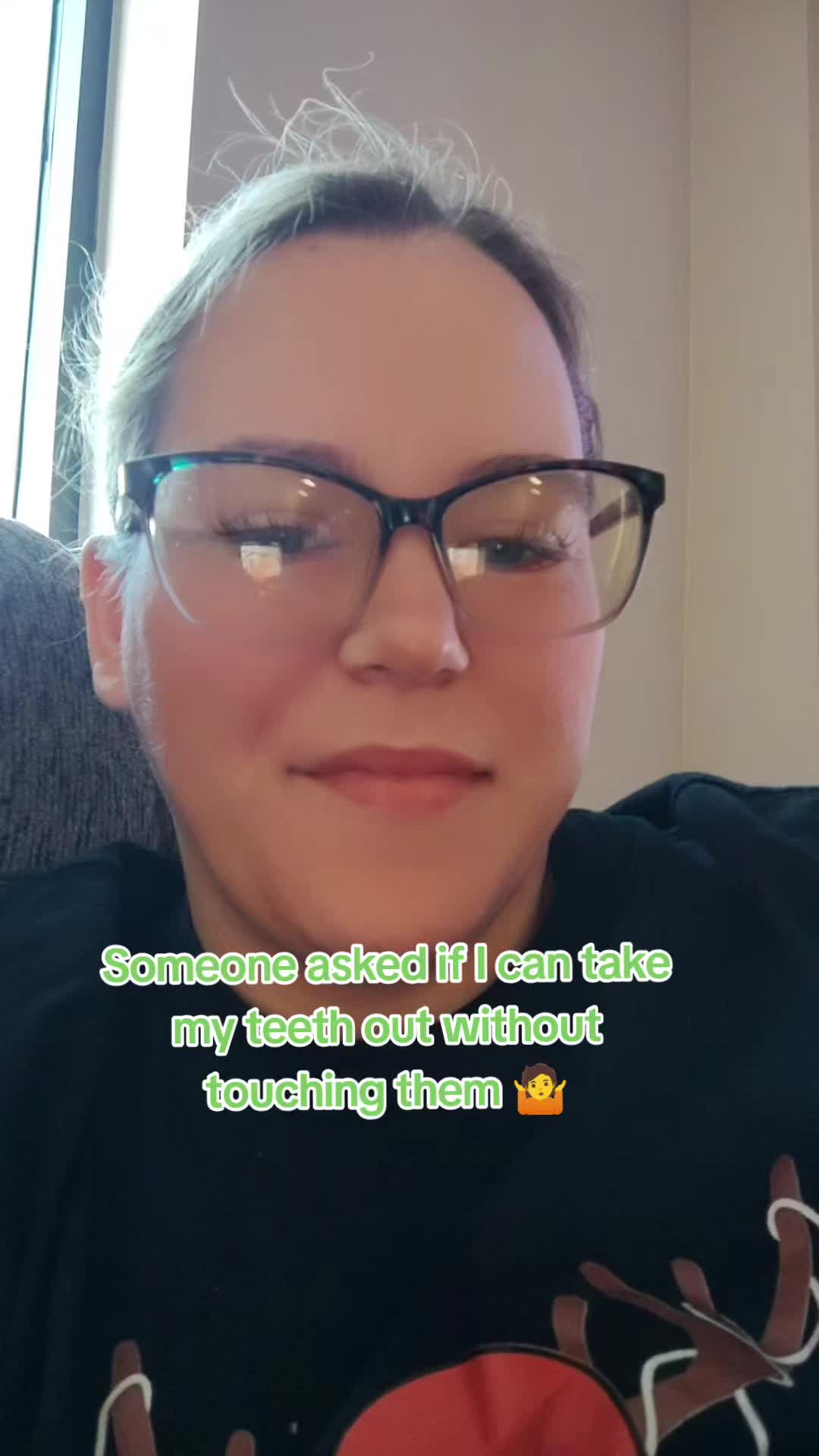 @Twotonsofloves_queen