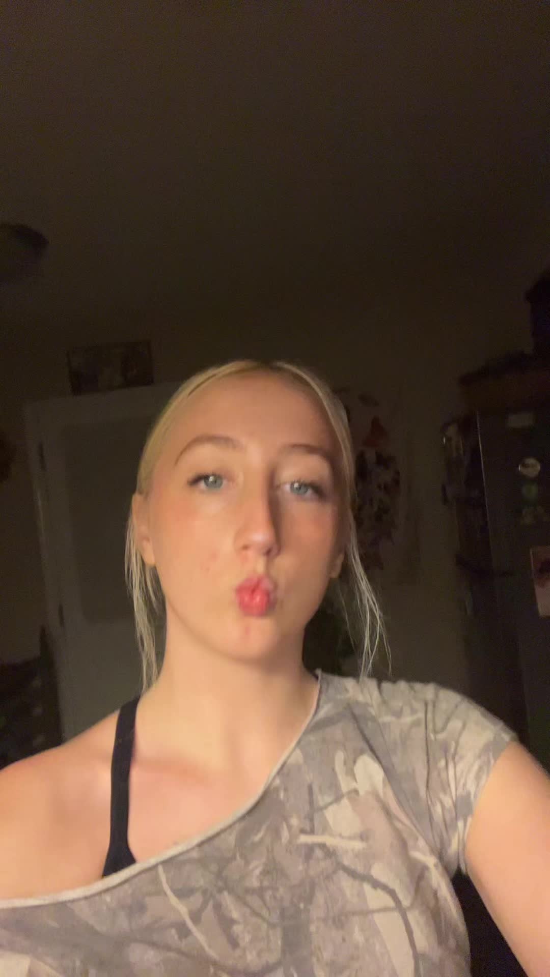 @ibelieveinunicorns111