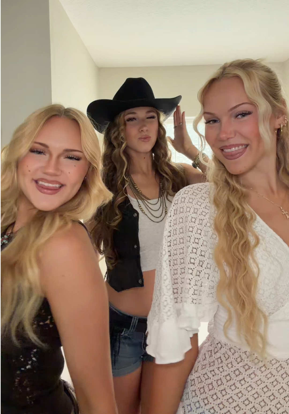 @wenersisters