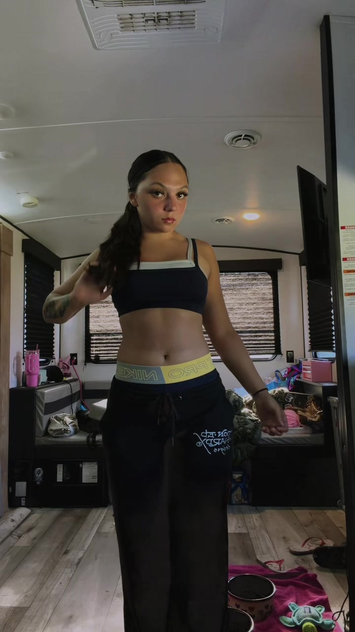 @y2k4y_
