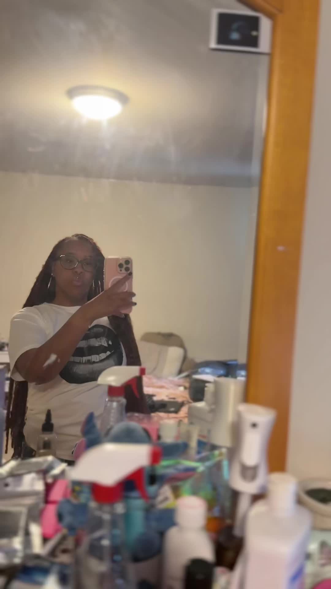 @Lexi 🤍🍒