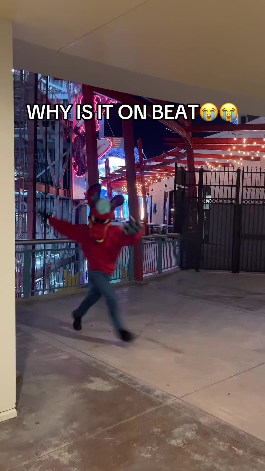 @Rojoroo