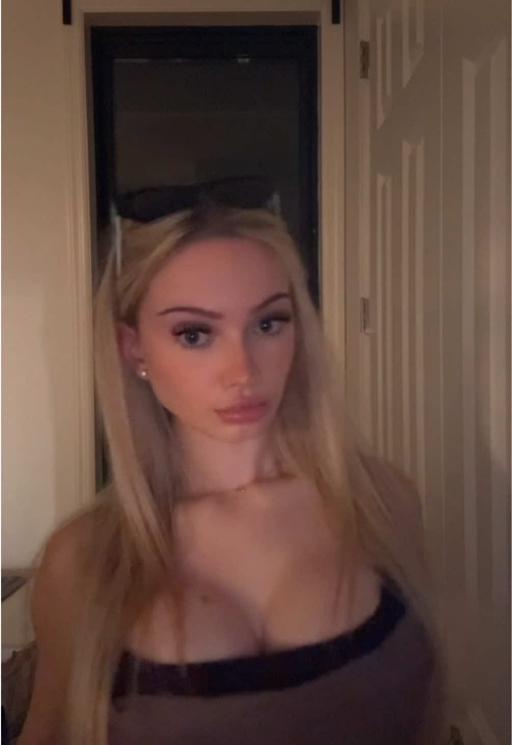 @v