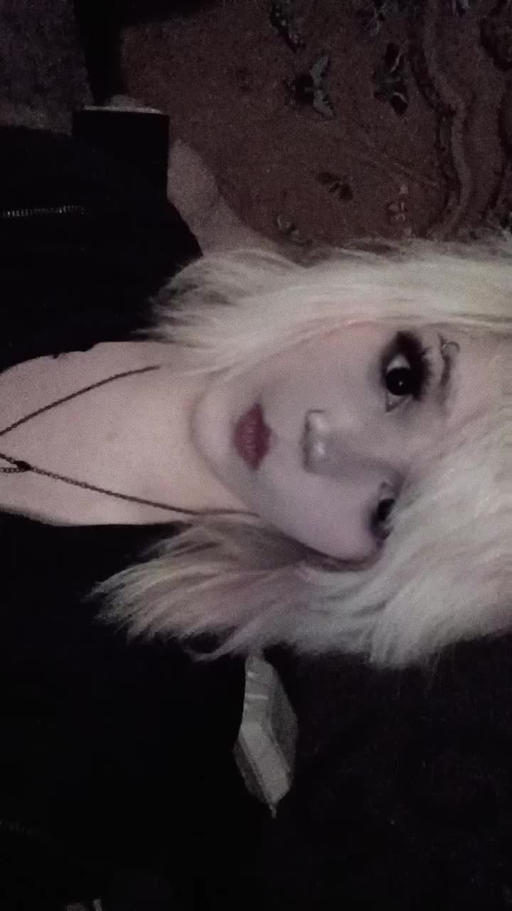 @Xxpierced princessxX