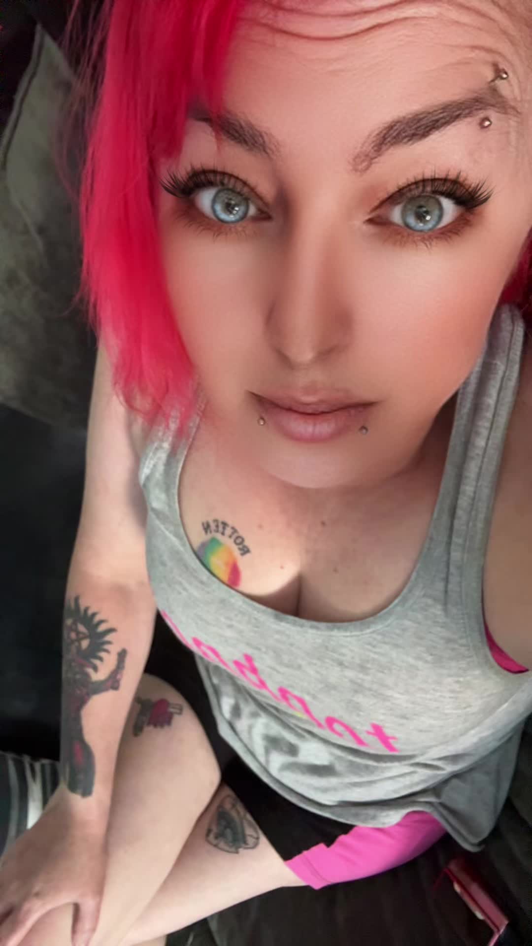 @harley.quinns.mistress