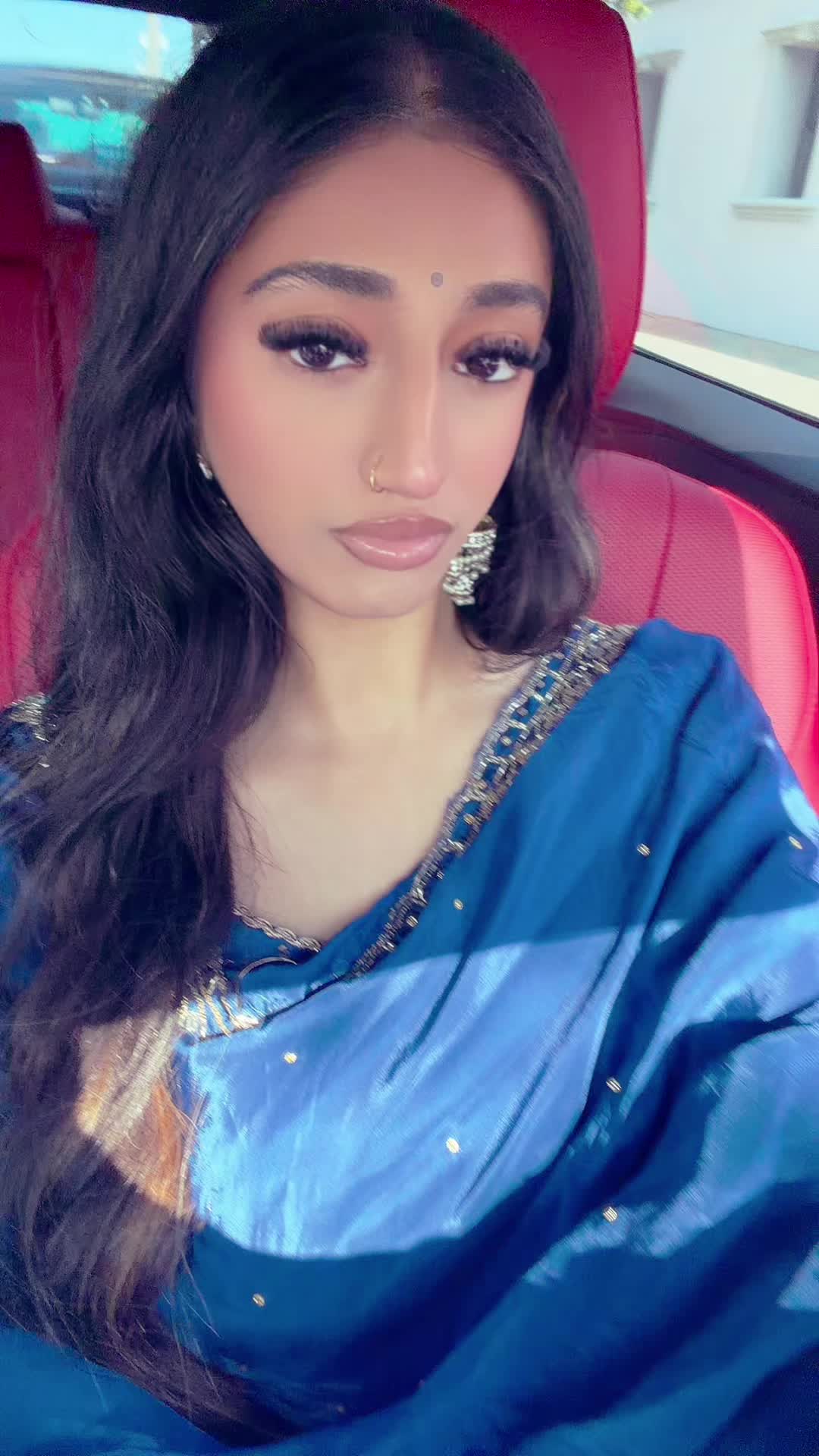 @diya😜