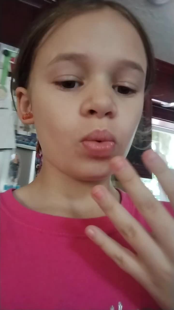 @BrookieE