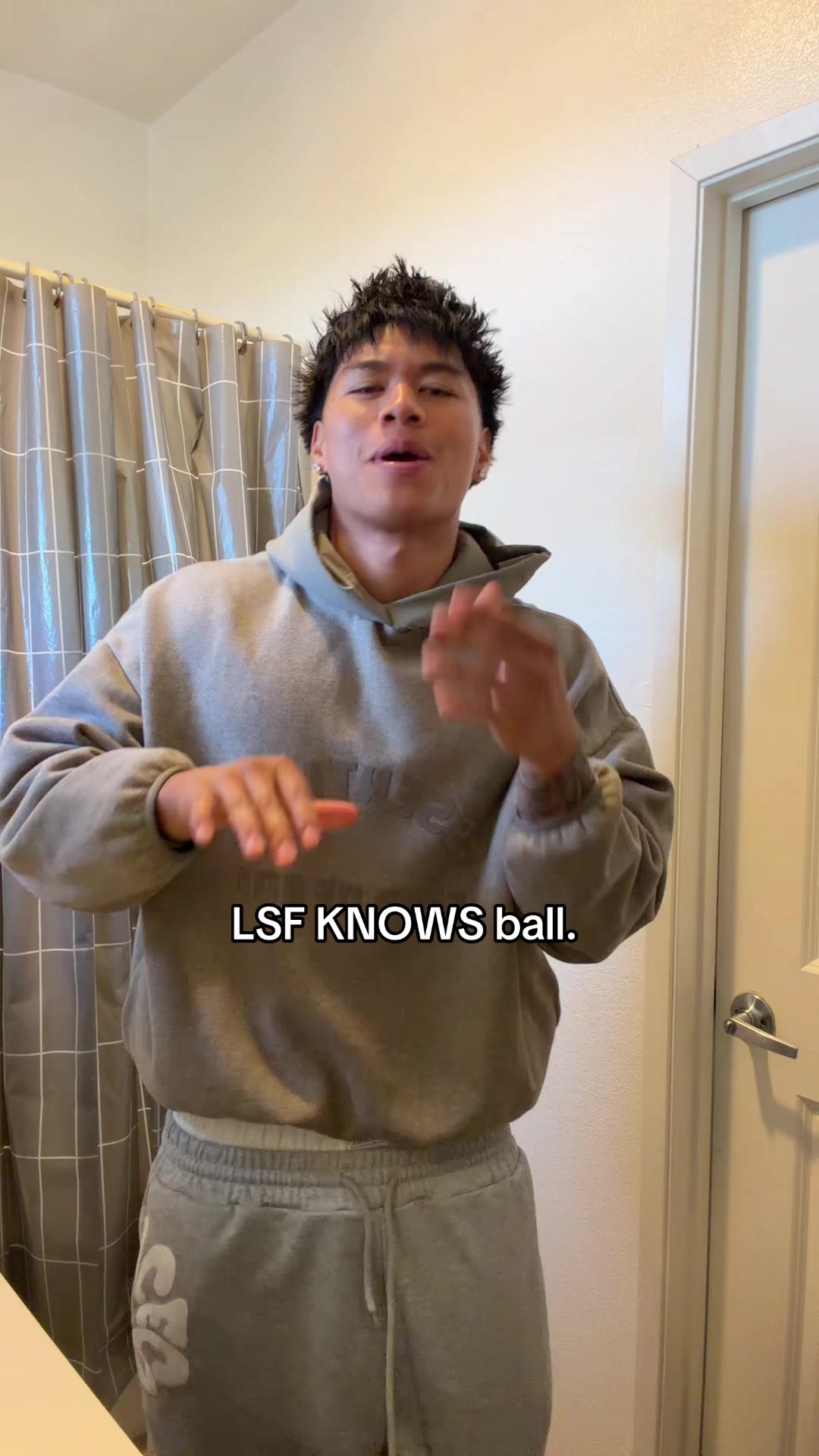 @luvazns