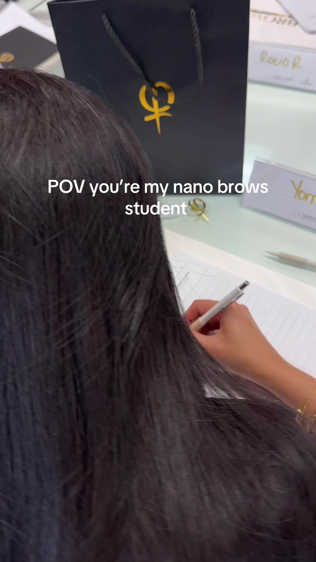 @Yomaira Alcalá | AZ NANO BROWS