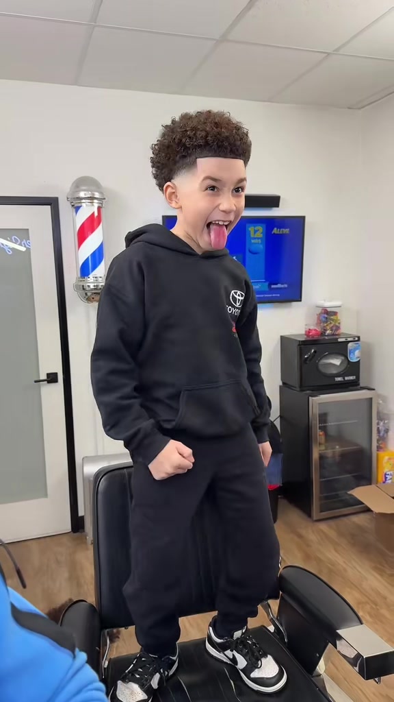 @TyBarberSign