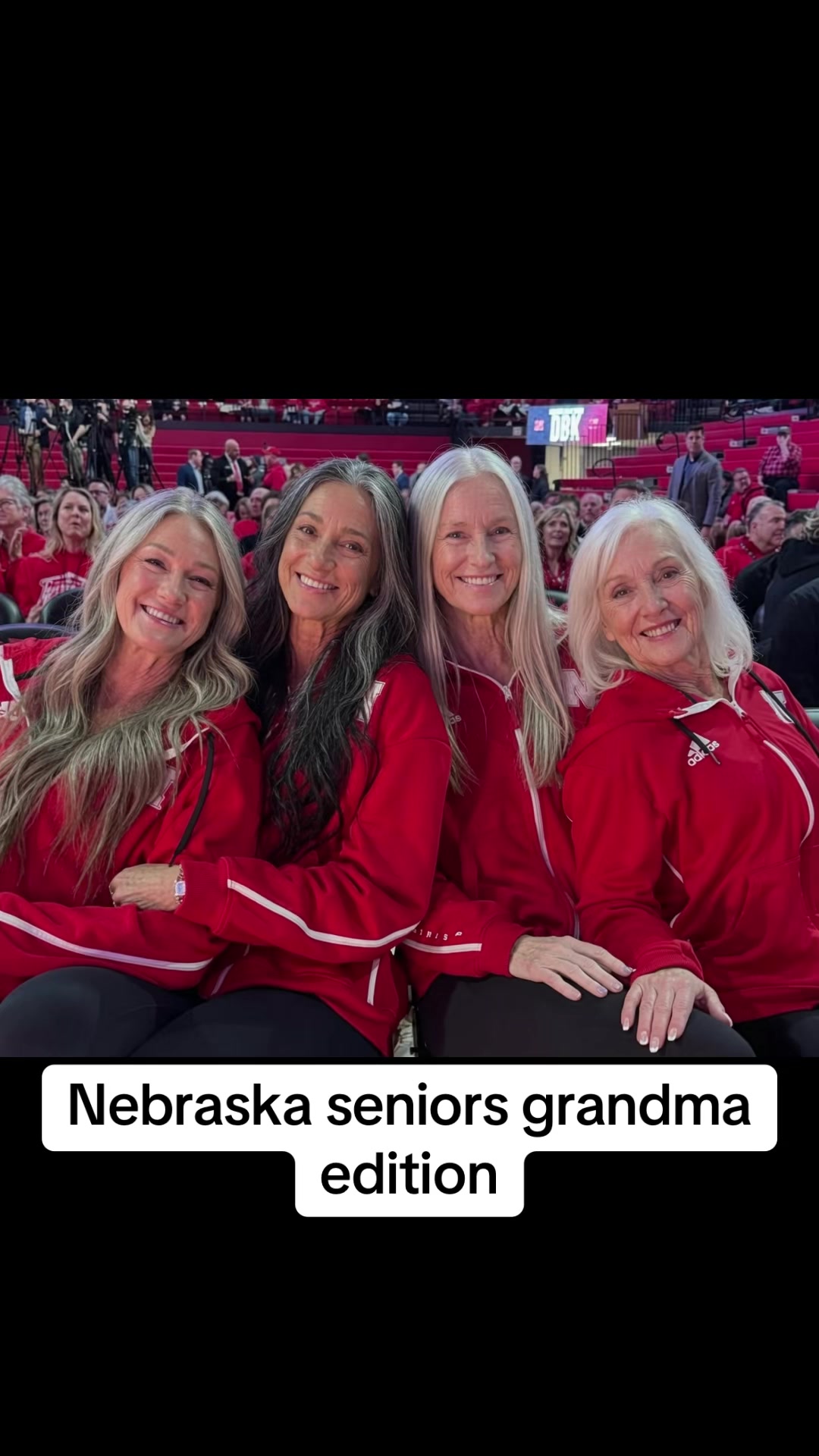 @NebraskavolleyB