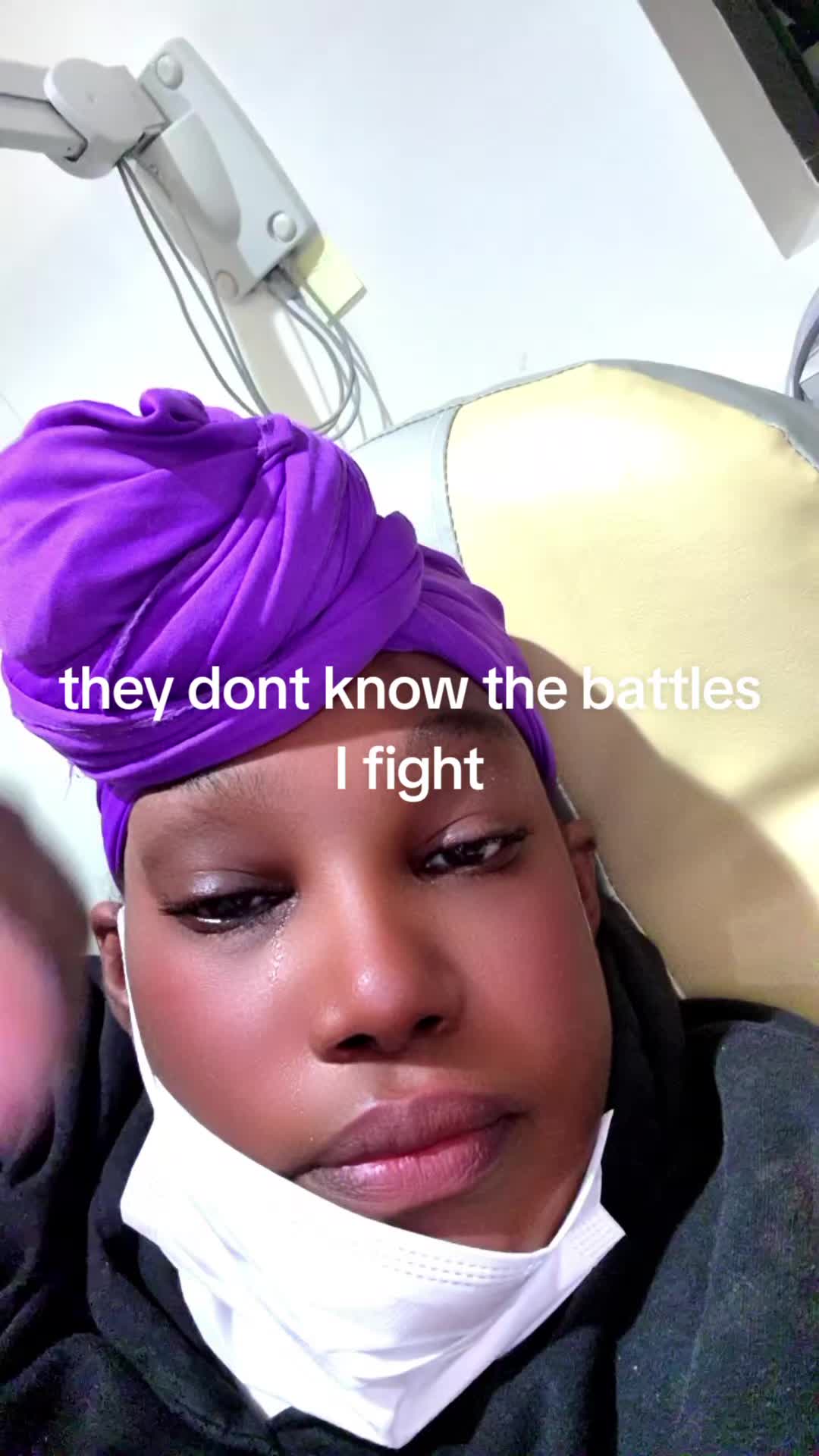 @izzymoez