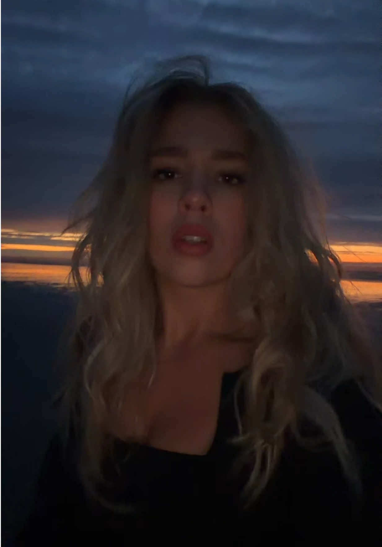 @_teloera