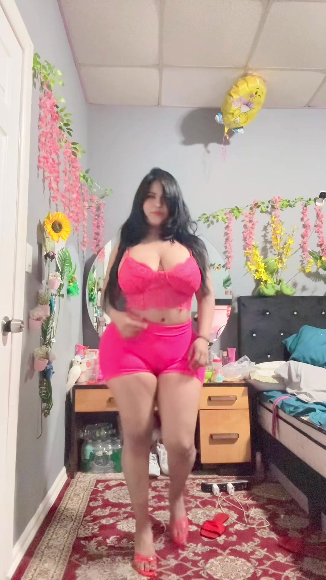 @Linda Bella